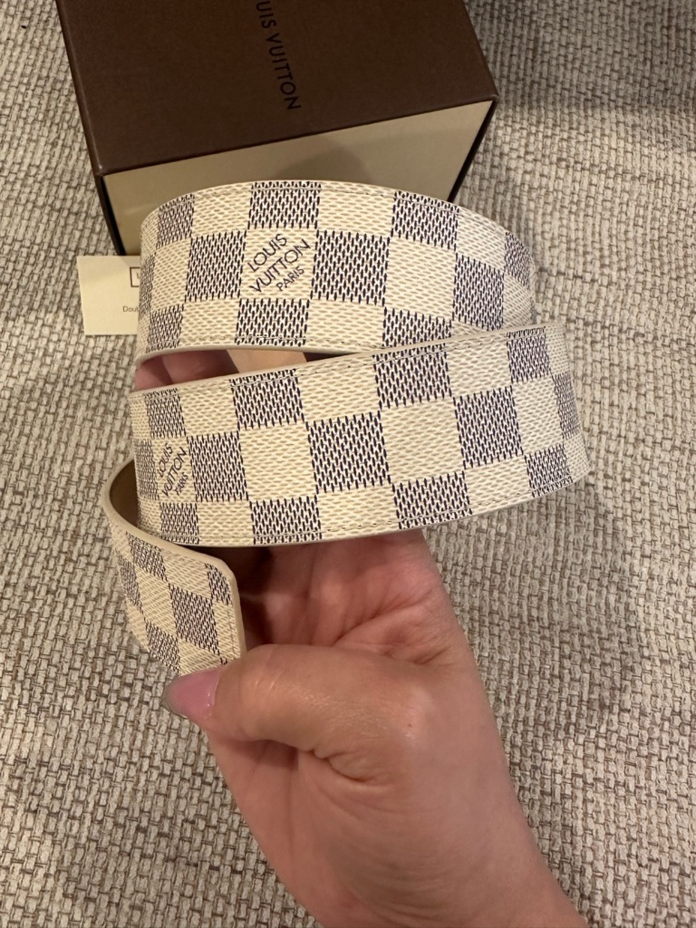 Louis Vuitton Damier Azur LV Initiales Belt - Picture 5 of 11